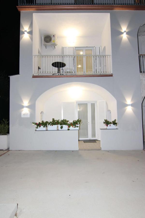 Four White Apartments Agerola Exteriör bild